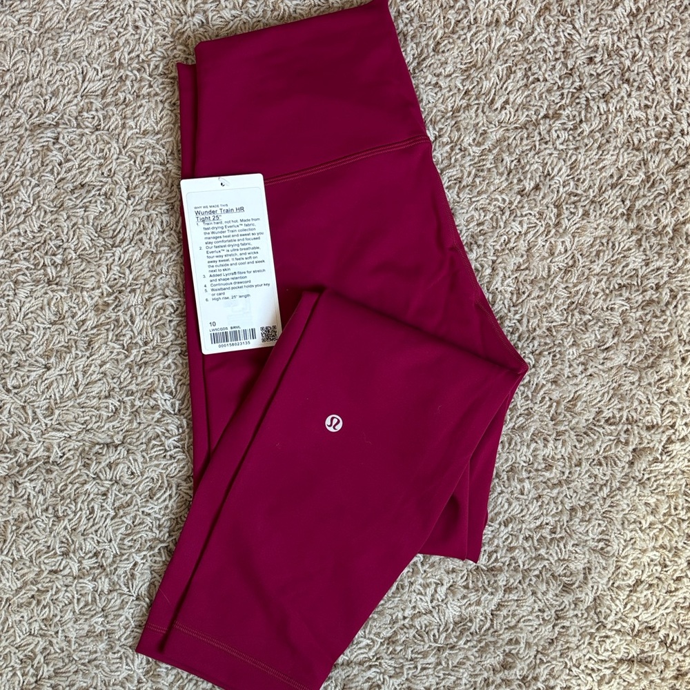 🆕 Lululemon Wunder Train tight 25”